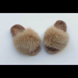 Fur Mink Slides